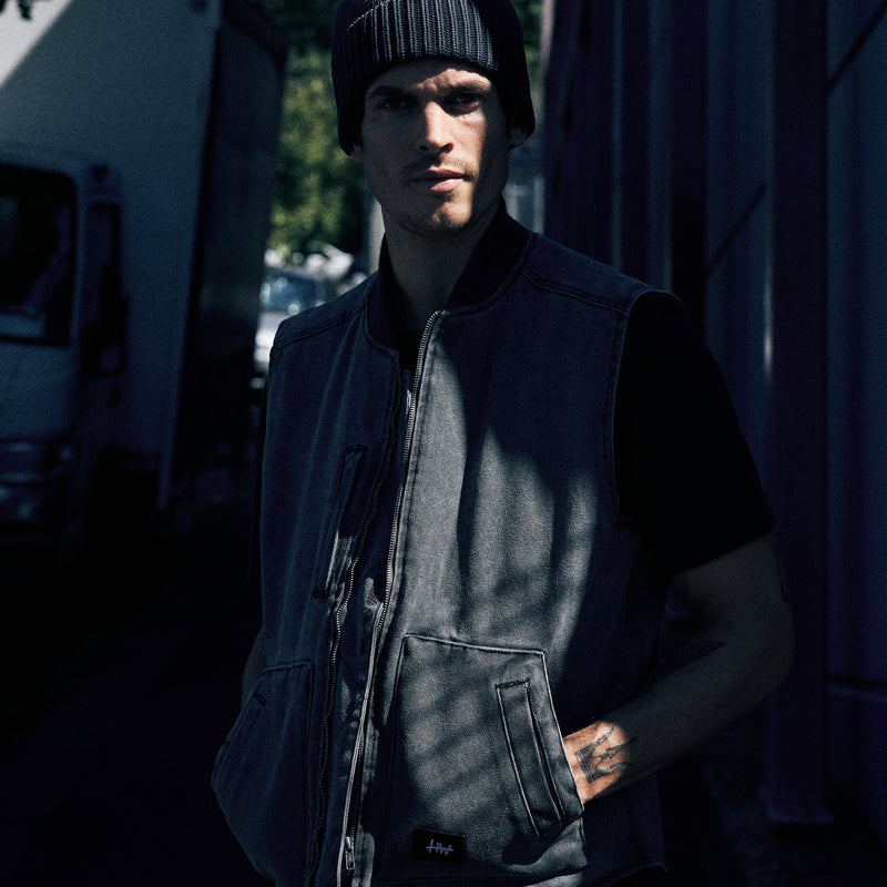 DECK VEST